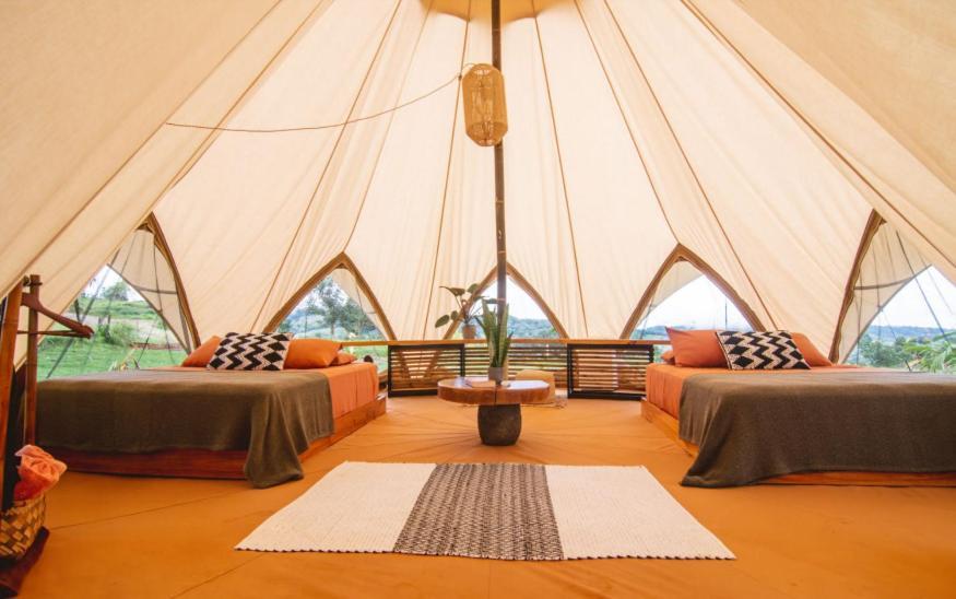 Holos Retreat Center: The Entire Ridge Basecamp Baru Экстерьер фото